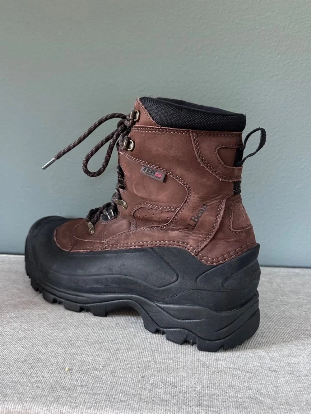 LL Bean Men’s Waterproof Winter Boots: Size 12